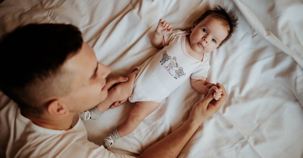 découvrez notre gamme complète de produits de soin pour bébés, conçus pour protéger la peau délicate de votre enfant. des lotions hydratantes aux lingettes douces, chaque produit est élaboré avec des ingrédients sûrs et naturels pour garantir le bien-être de votre petit. offrez le meilleur à votre bébé avec nos solutions de soin adaptées à son âge.