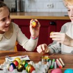 découvrez des idées créatives et amusantes d'activités manuelles en famille. stimulez l'imagination et renforcez les liens familiaux avec nos projets de bricolage adaptés aux enfants et aux adultes.