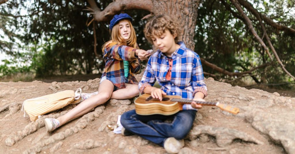 découvrez des activités musicales captivantes adaptées à tous les âges. explorez des ateliers, des cours et des événements pour éveiller votre passion pour la musique et développer vos talents créatifs.