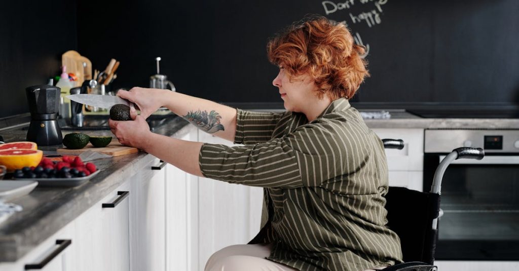 découvrez comment atteindre l'indépendance alimentaire grâce à des pratiques durables et des choix responsables. explorez des conseils et des stratégies pour cultiver vos propres aliments et réduire votre dépendance aux ressources extérieures.