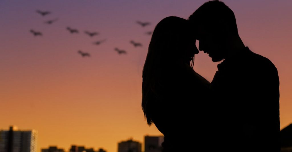 découvrez des conseils et des perspectives sur les relations interpersonnelles : amitié, amour et famille. apprenez à renforcer vos liens et à naviguer les défis relationnels pour une vie plus épanouissante.