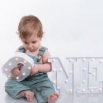 découvrez les étapes clés du développement de l'enfant, de la naissance à l'âge scolaire. apprenez comment stimuler les compétences sociales, émotionnelles et cognitives pour favoriser une croissance saine et épanouissante.