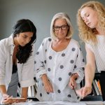 Comment préparer votre enfant aux défis du futur ? découvrez les défis futurs qui façonneront notre monde, des enjeux environnementaux aux évolutions technologiques. préparez-vous à explorer comment ces challenges peuvent influencer nos vies et comment nous pouvons les relever ensemble.