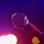 découvrez l'univers captivant de la musique, où chaque note et chaque rythme racontent une histoire. plongez dans des genres variés, des artistes émergents aux légendes du passé, et laissez-vous emporter par les mélodies qui rythment notre vie quotidienne.