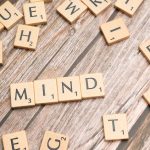 Comment aider votre enfant à développer son esprit scientifique ? découvrez l'importance d'un esprit scientifique pour comprendre le monde qui nous entoure. adoptez une approche basée sur la curiosité, l'observation et l'analyse critique pour résoudre des problèmes et prendre des décisions éclairées.