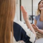 découvrez les avantages du bilinguisme : amélioration des compétences cognitives, ouverture sur le monde et opportunités professionnelles accrues. apprenez pourquoi parler deux langues constitue un atout majeur dans la vie quotidienne.