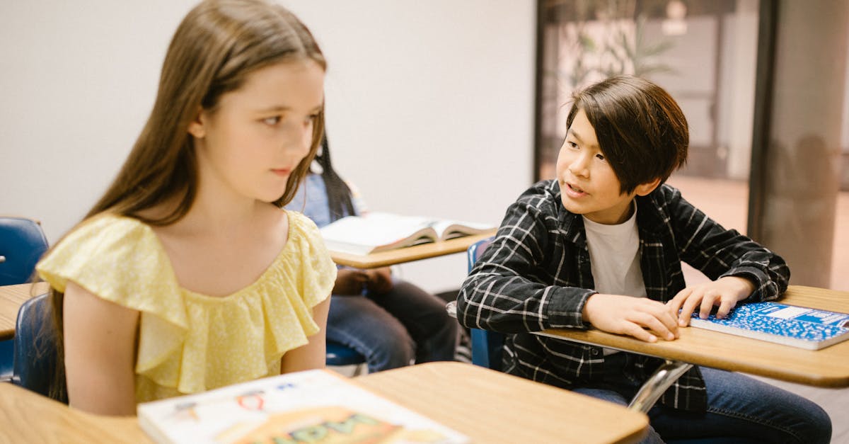 découvrez des stratégies et conseils essentiels pour prévenir le harcèlement, protéger les victimes et instaurer un environnement sain à l’école et en ligne. agissez dès aujourd’hui contre le bullying !